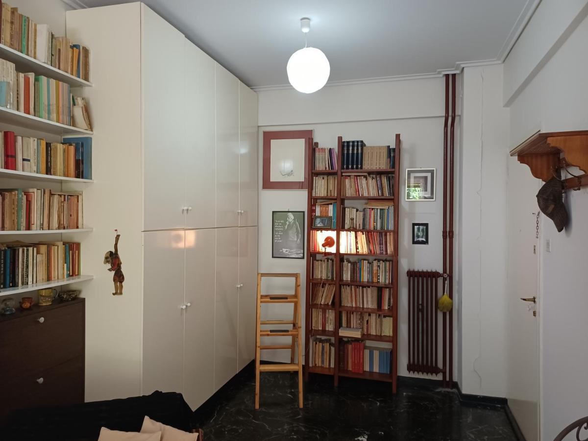 Charming Apartment In The Neighborhood Of Pangrati Athens Ngoại thất bức ảnh